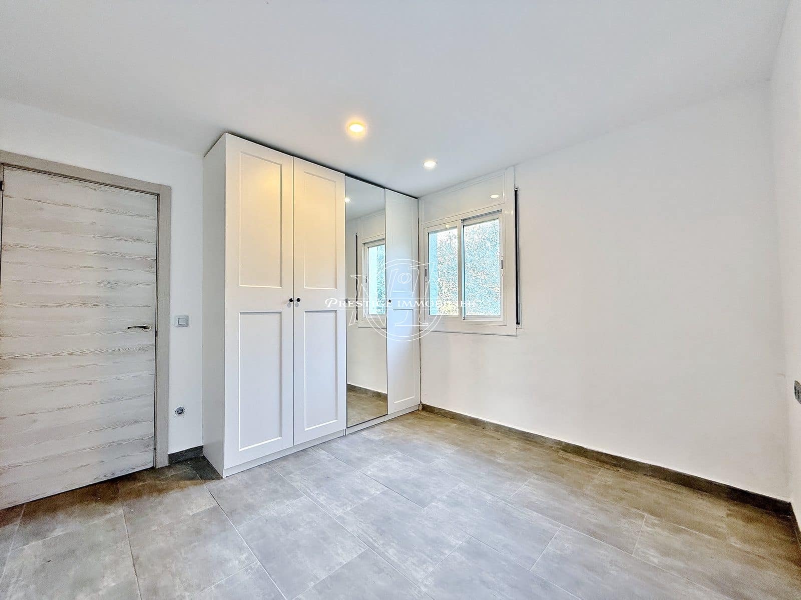 3 bedroom Villa for sale in Roses - € 450,000 (Ref: 9263711)