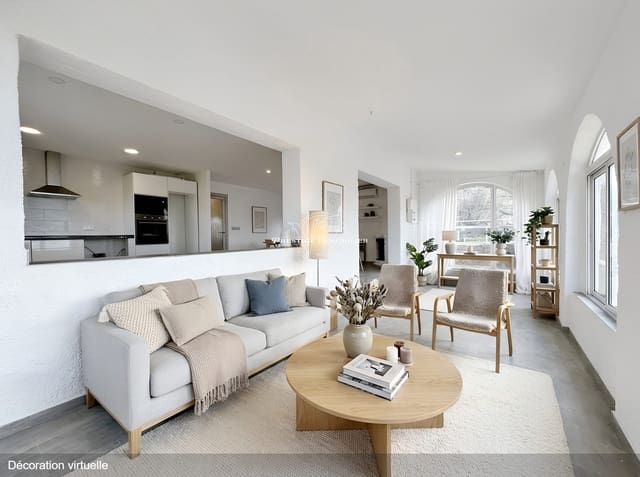 3 makuuhuone Huvila myytävänä paikassa Roses - 450 000 € (Ref: 9263711)