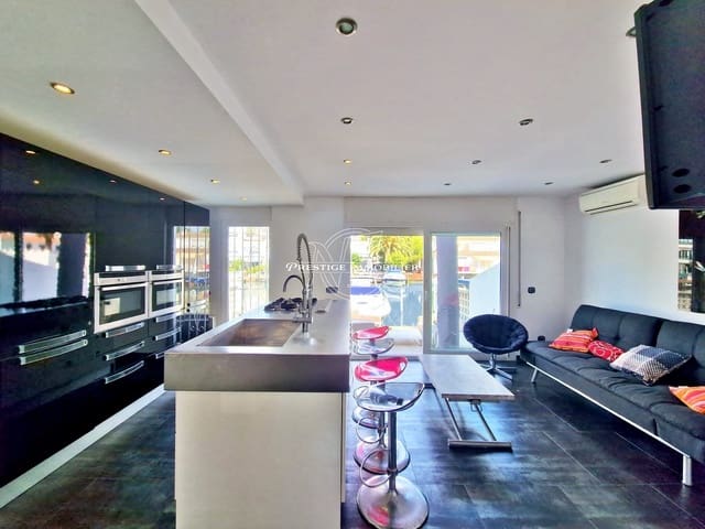 2 soverom Hus til salgs i Roses - € 585 000 (Ref: 9263712)