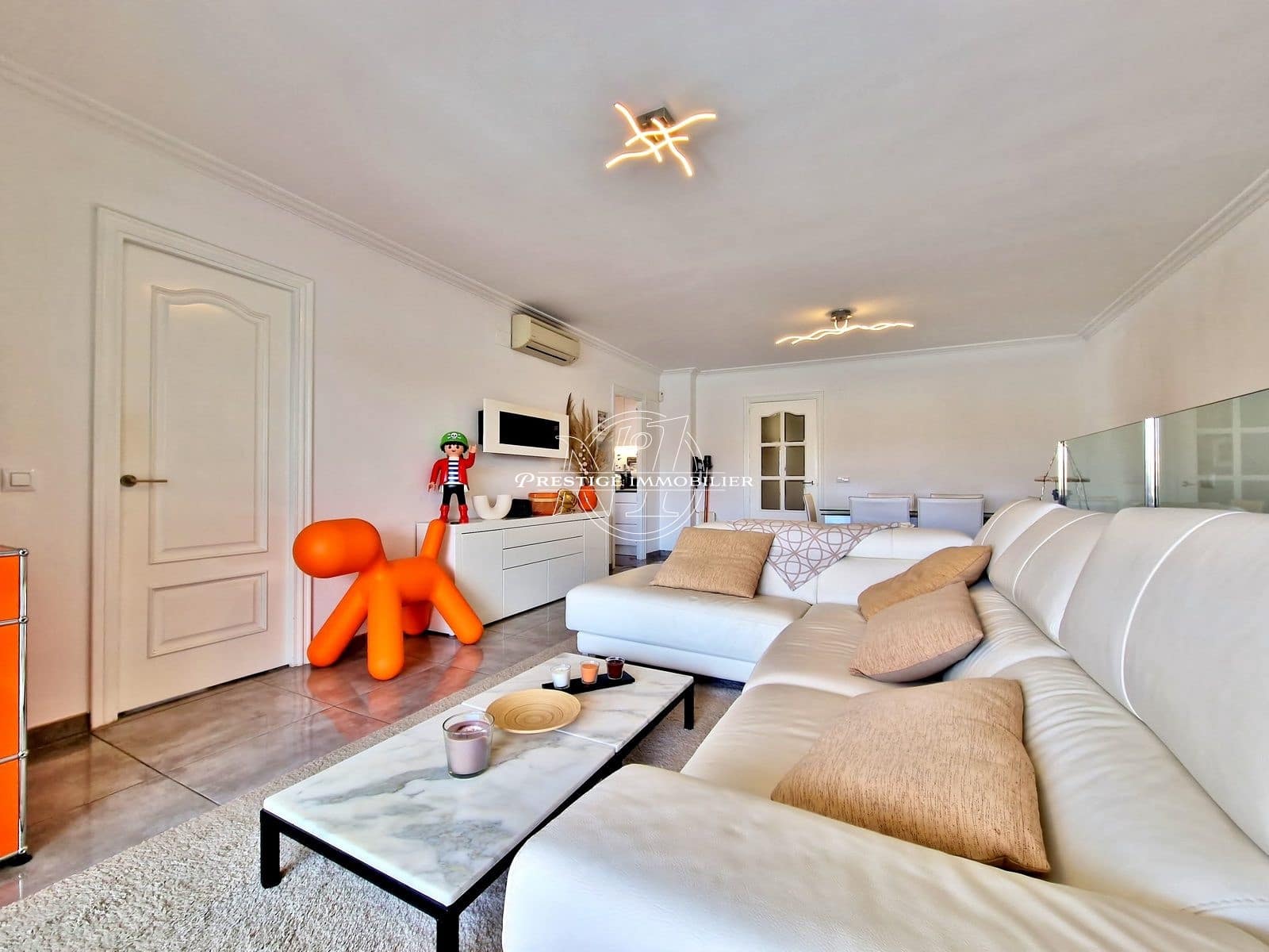 5 slaapkamer Villa te koop in Empuriabrava met zwembad - € 699.000 (Ref: 9263717)