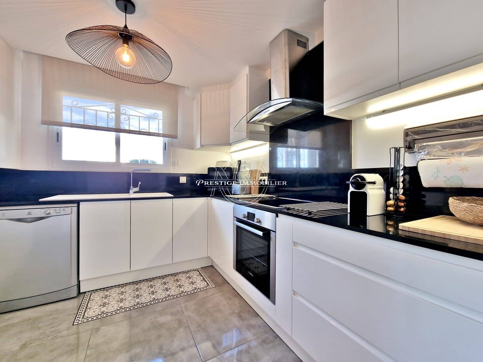 5 slaapkamer Villa te koop in Empuriabrava met zwembad - € 699.000 (Ref: 9263717)