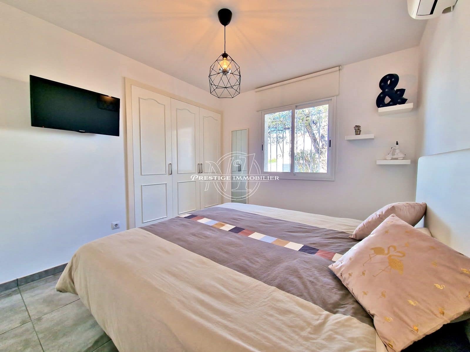 5 slaapkamer Villa te koop in Empuriabrava met zwembad - € 699.000 (Ref: 9263717)