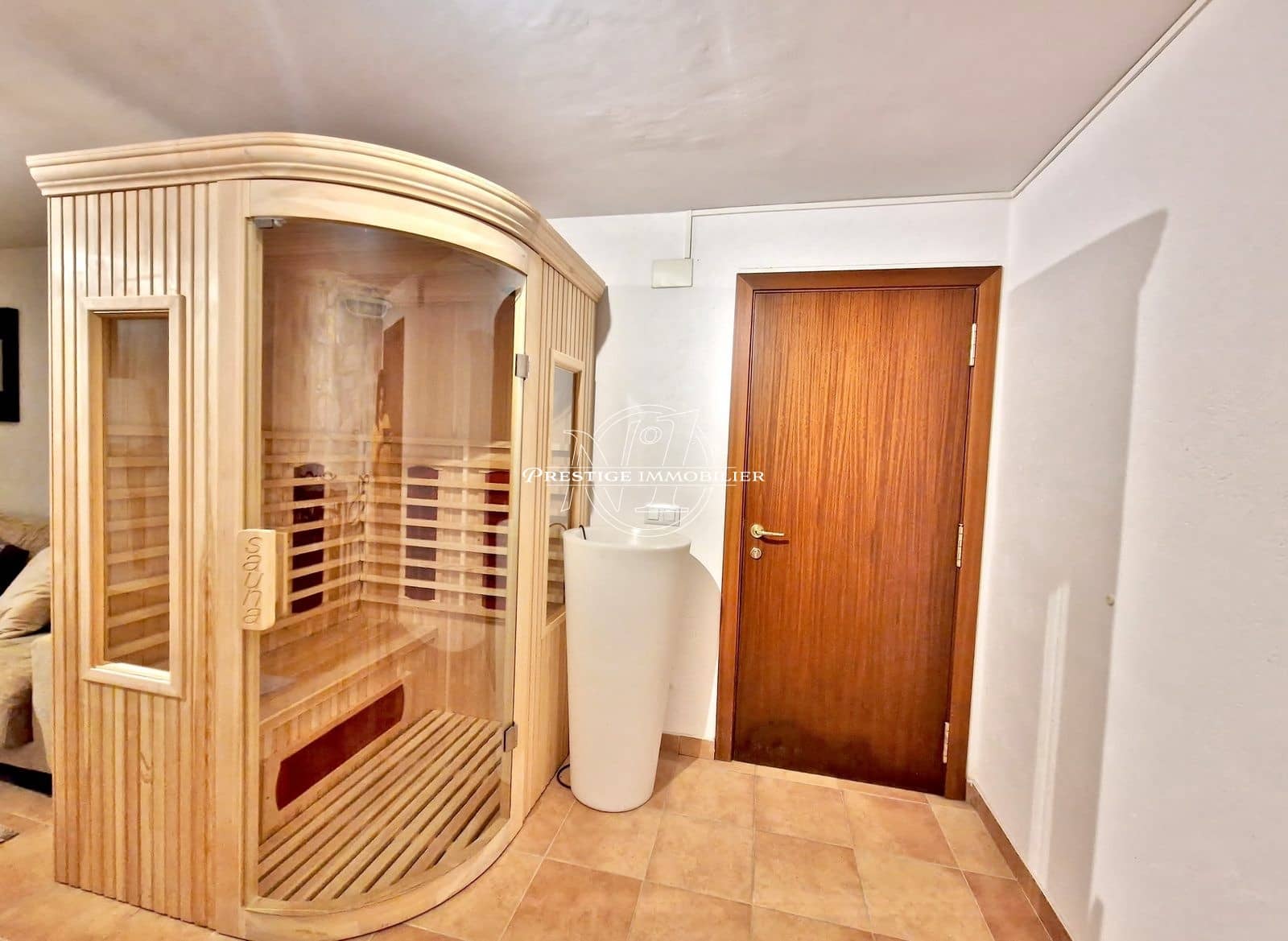 5 slaapkamer Villa te koop in Empuriabrava met zwembad - € 699.000 (Ref: 9263717)