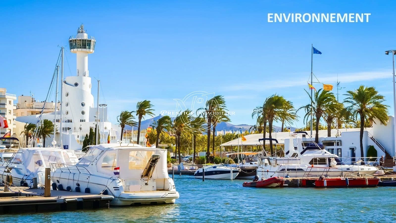 3 soveværelse Villa til salg i Empuriabrava med swimmingpool - € 995.000 (Ref: 9263718)