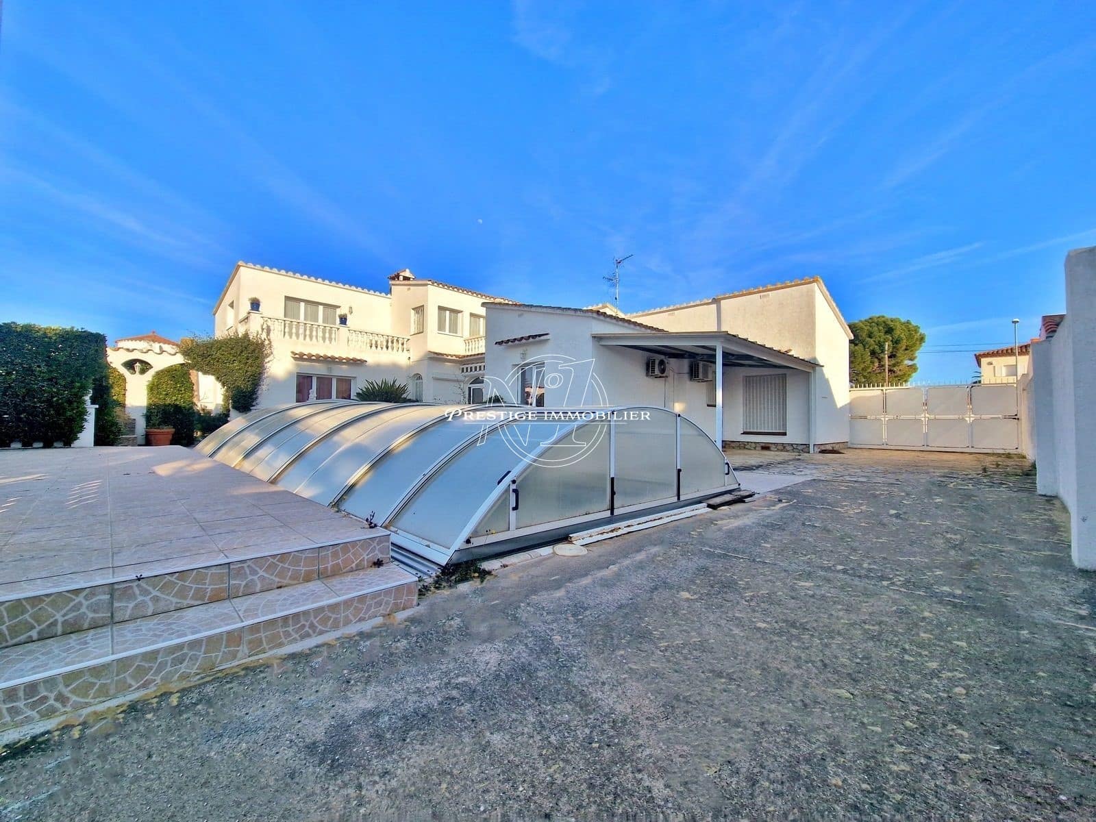 6 soveværelse Villa til salg i Empuriabrava - € 1.300.000 (Ref: 9263719)