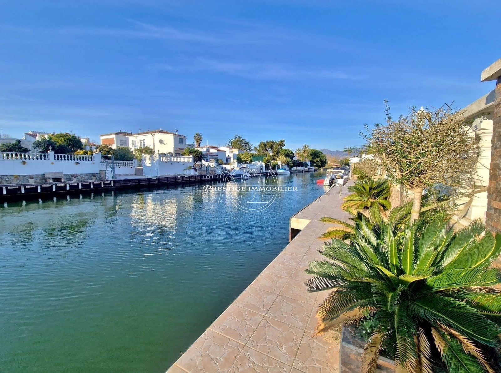 6 soveværelse Villa til salg i Empuriabrava - € 1.300.000 (Ref: 9263719)