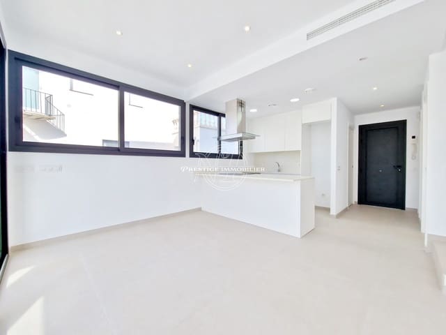 3 soveværelse Villa til salg i Empuriabrava, Castelló d'Empúries med swimmingpool - € 649.000 (Ref: 9263721)