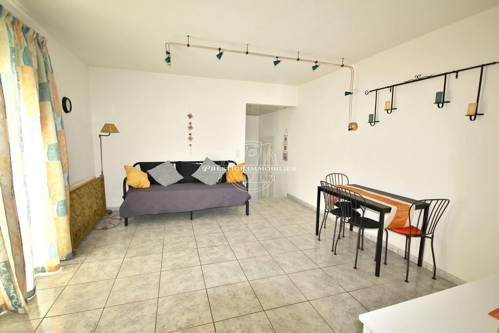 4 slaapkamer Villa te koop in Empuriabrava met zwembad - € 1.200.000 (Ref: 9263726)