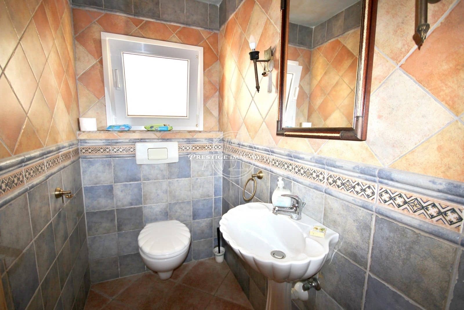 4 slaapkamer Villa te koop in Empuriabrava met zwembad - € 1.200.000 (Ref: 9263726)