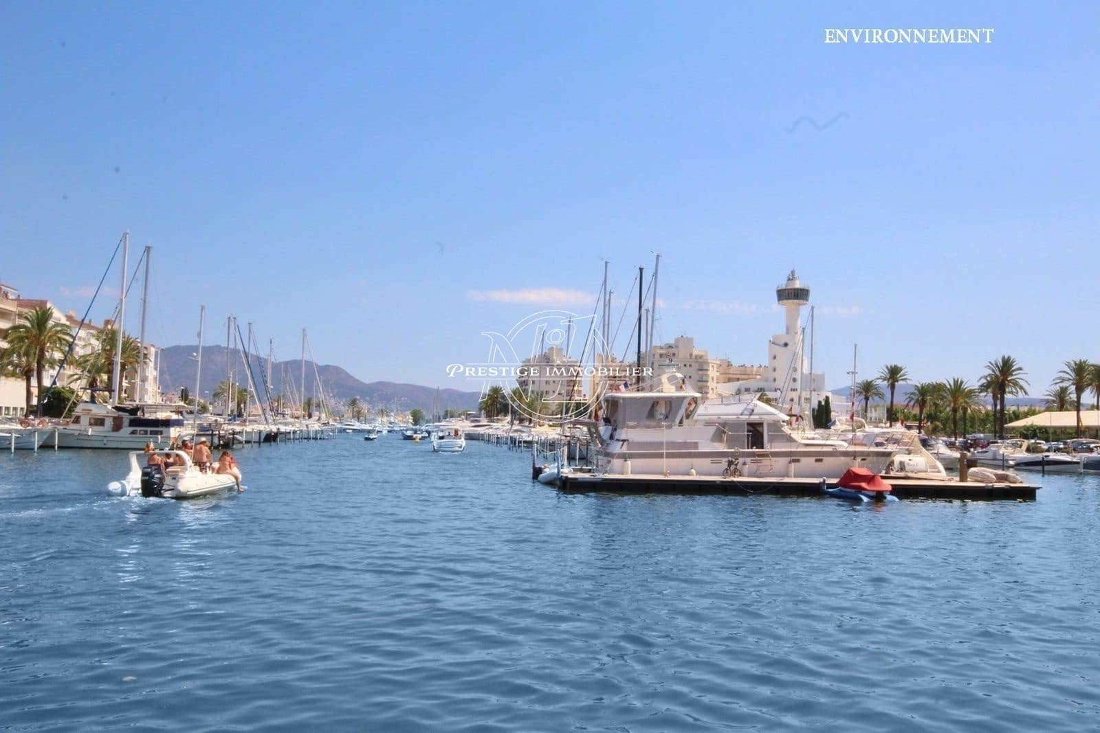 4 slaapkamer Villa te koop in Empuriabrava met zwembad - € 1.200.000 (Ref: 9263726)