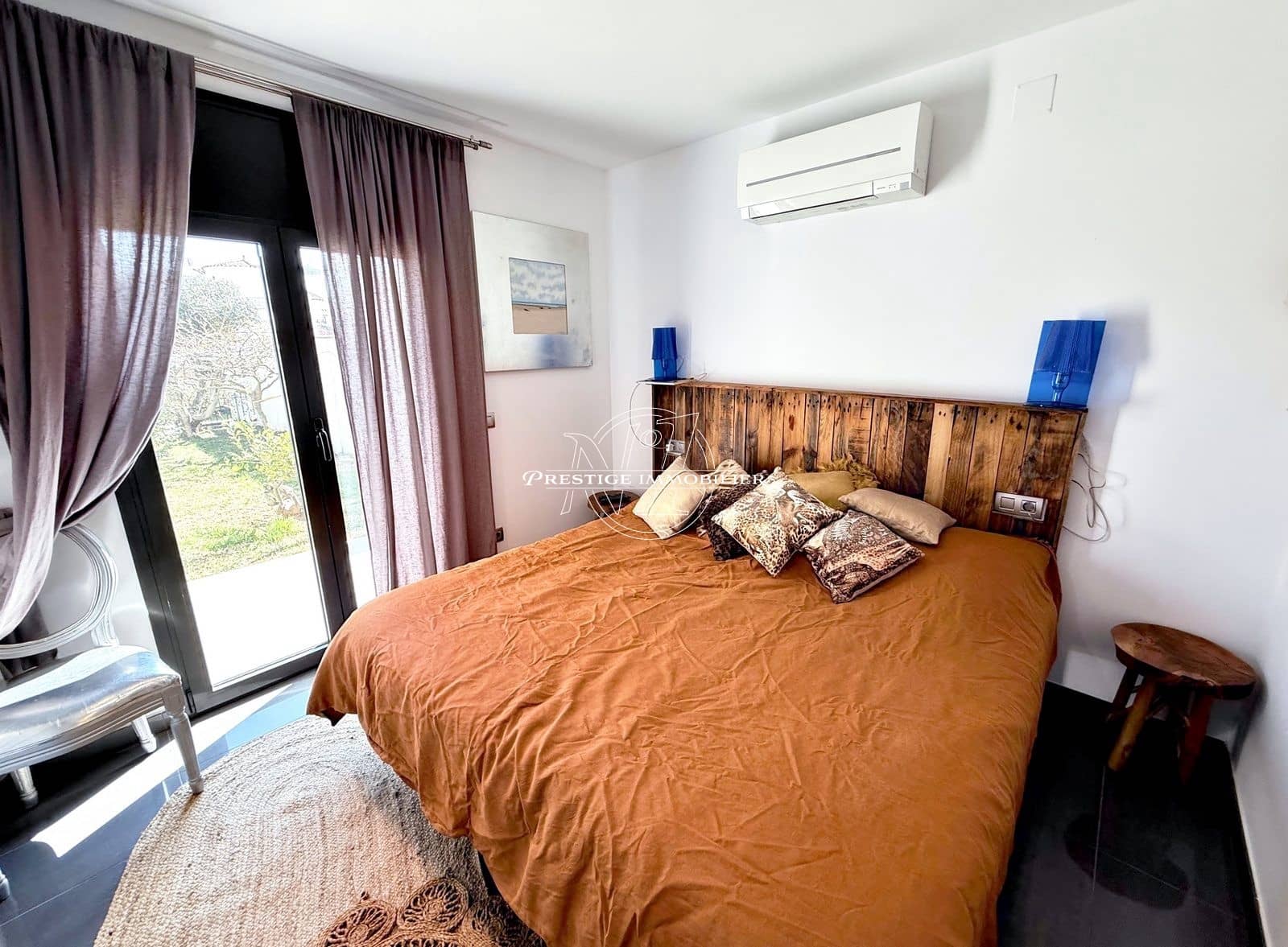 3 soveværelse Villa til salg i Empuriabrava med swimmingpool - € 820.000 (Ref: 9263727)