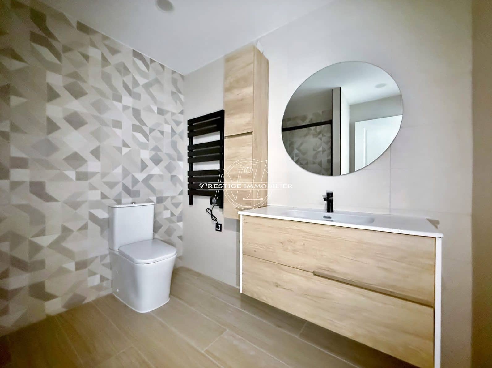 3 makuuhuone Omakotitalo myytävänä paikassa Empuriabrava - 399 000 € (Ref: 9265388)