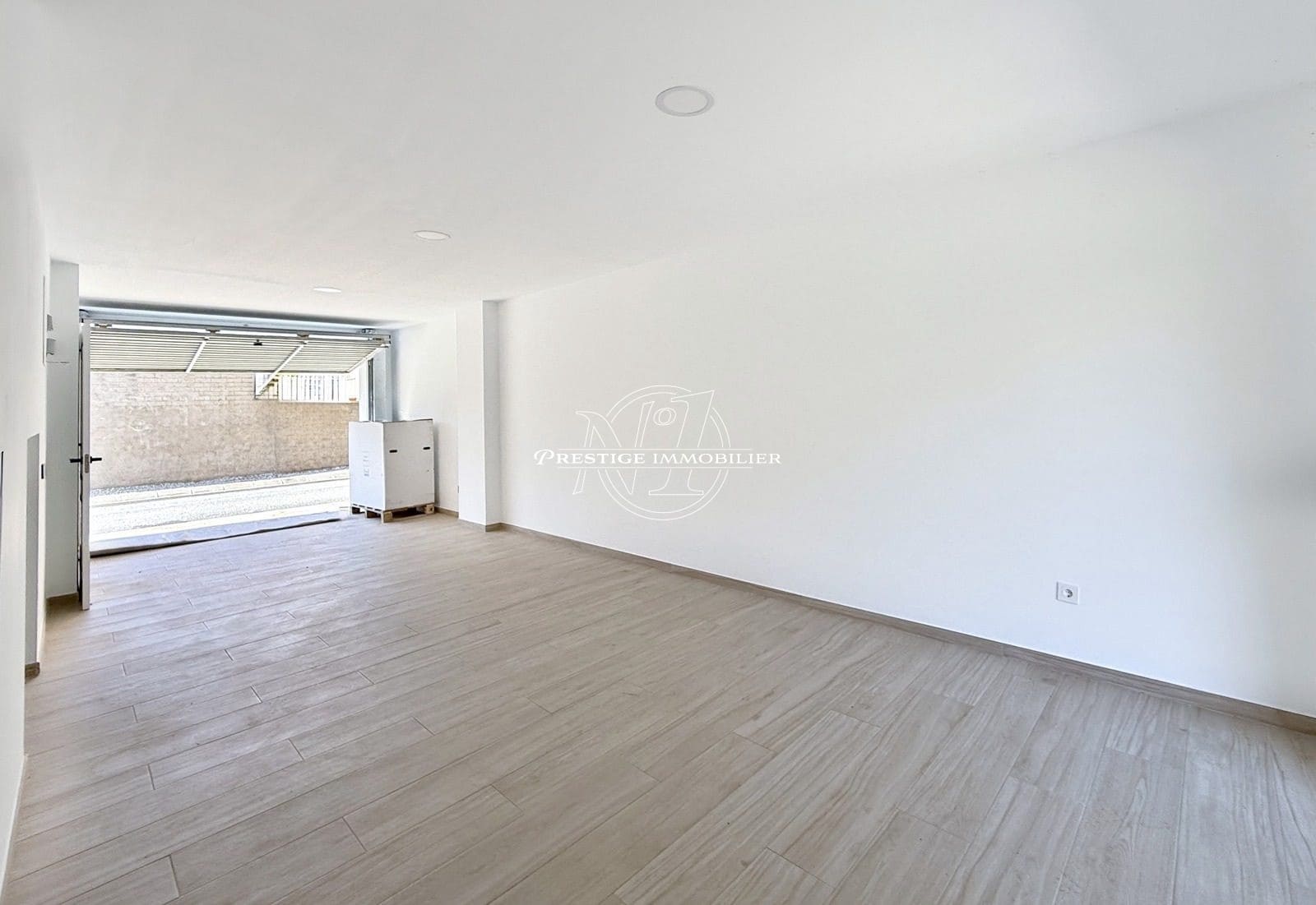 3 makuuhuone Omakotitalo myytävänä paikassa Empuriabrava - 399 000 € (Ref: 9265388)