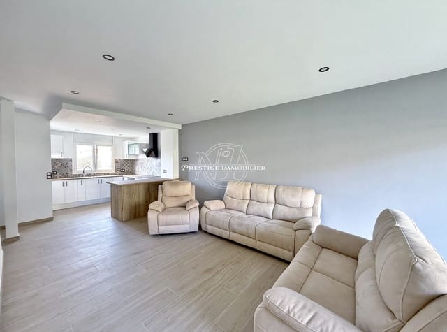 3 soverom Hus til salgs i Empuriabrava, Castelló d'Empúries - € 399 000 (Ref: 9265388)