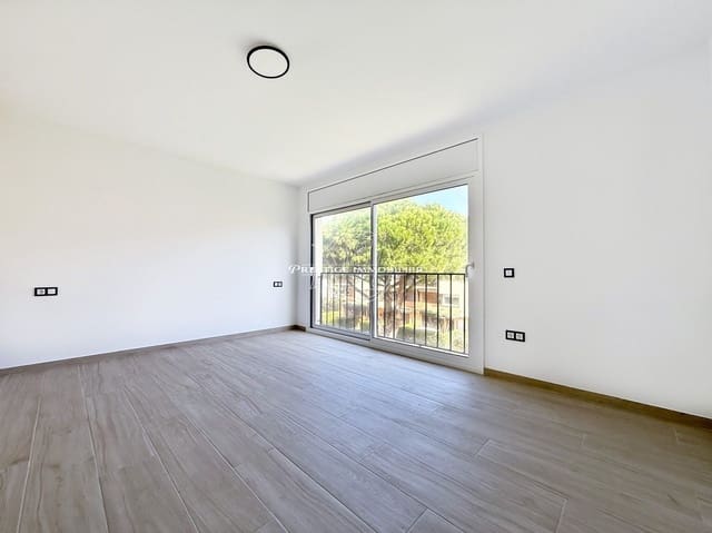 3 soverom Hus til salgs i Empuriabrava, Castelló d'Empúries - € 399 000 (Ref: 9265388)