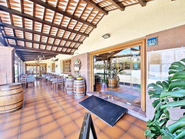 Restaurant/Bar til salg i Roses - € 955.000 (Ref: 9265389)