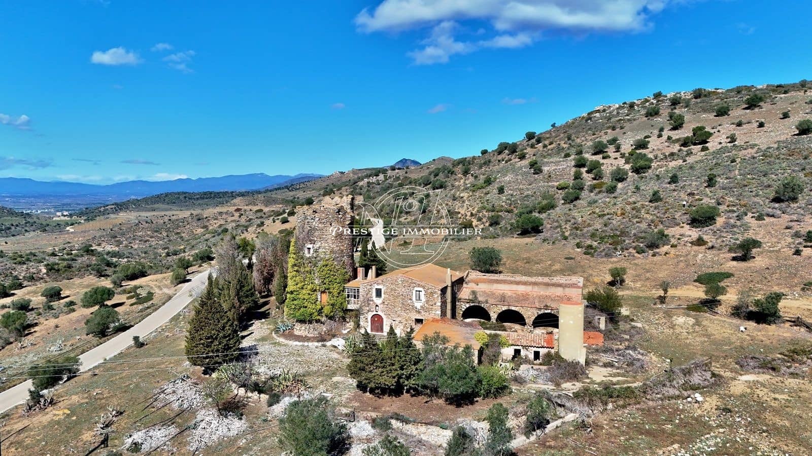 8 soveværelse Finca/Landehus til salg i Roses - € 2.350.000 (Ref: 9269667)