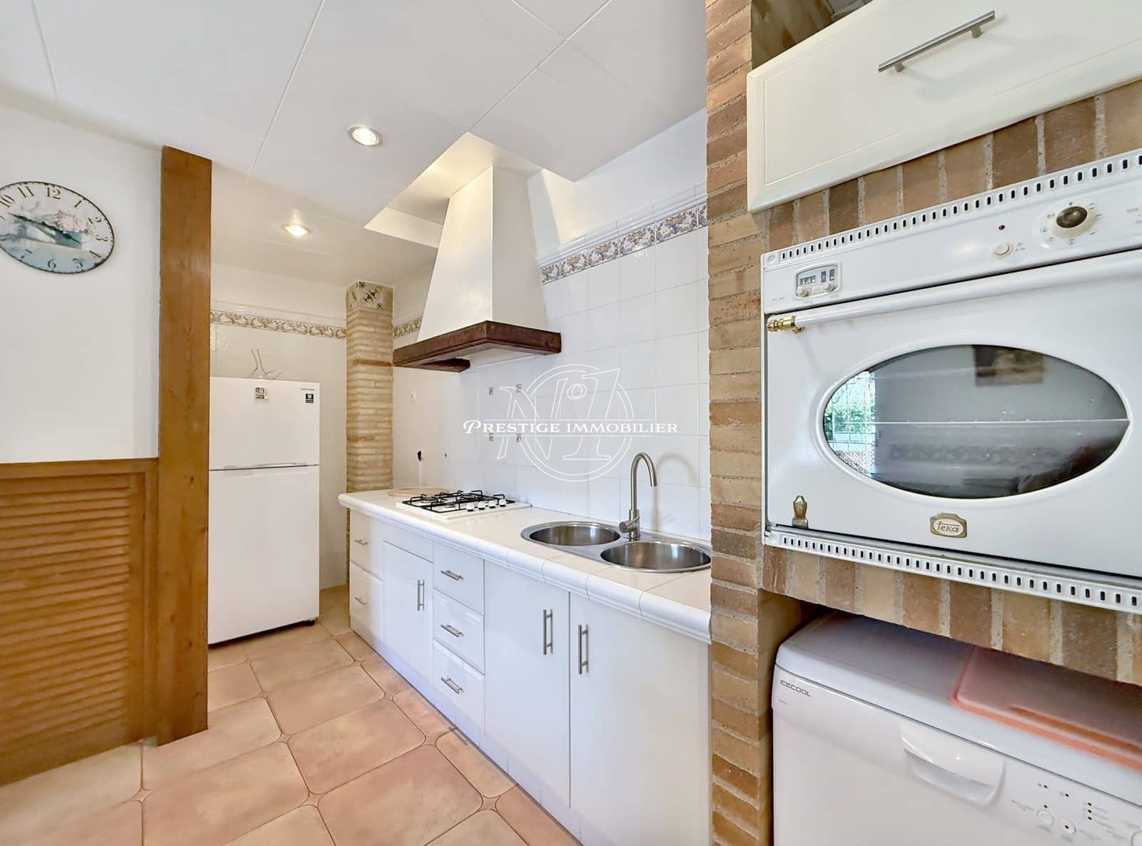 Chalet de 5 habitaciones en Empuriabrava en venta con piscina - 550.000 € (Ref: 9283524)