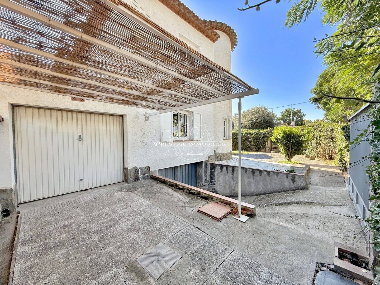 Chalet de 5 habitaciones en Empuriabrava en venta con piscina - 550.000 € (Ref: 9283524)