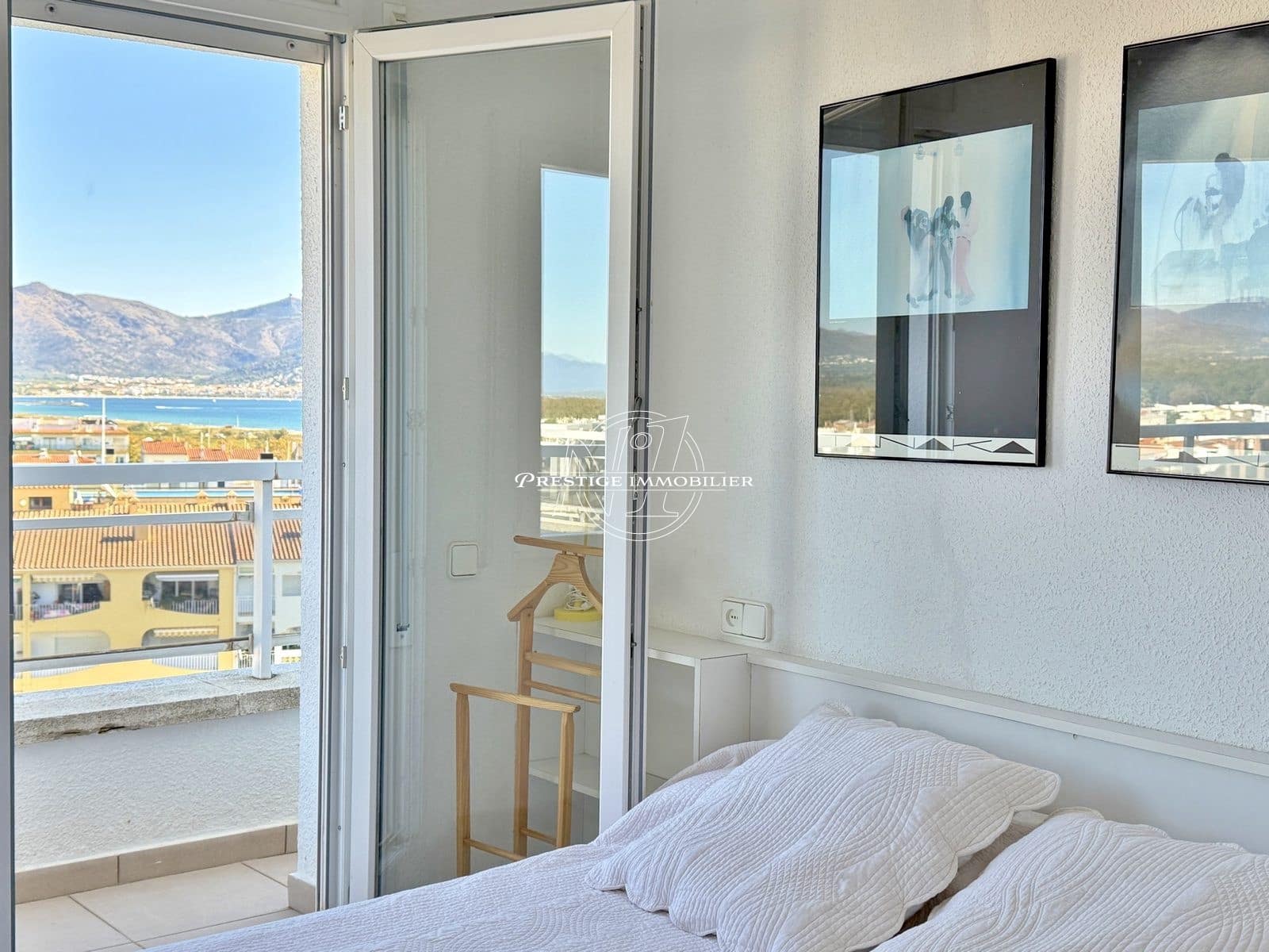 2 bedroom Apartment for sale in Empuriabrava - € 490,000 (Ref: 9302814)