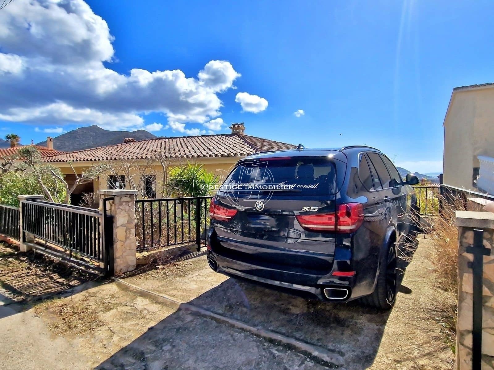 4 Zimmer Villa zu verkaufen in Roses mit Pool - 749.000 € (Ref: 9326430)