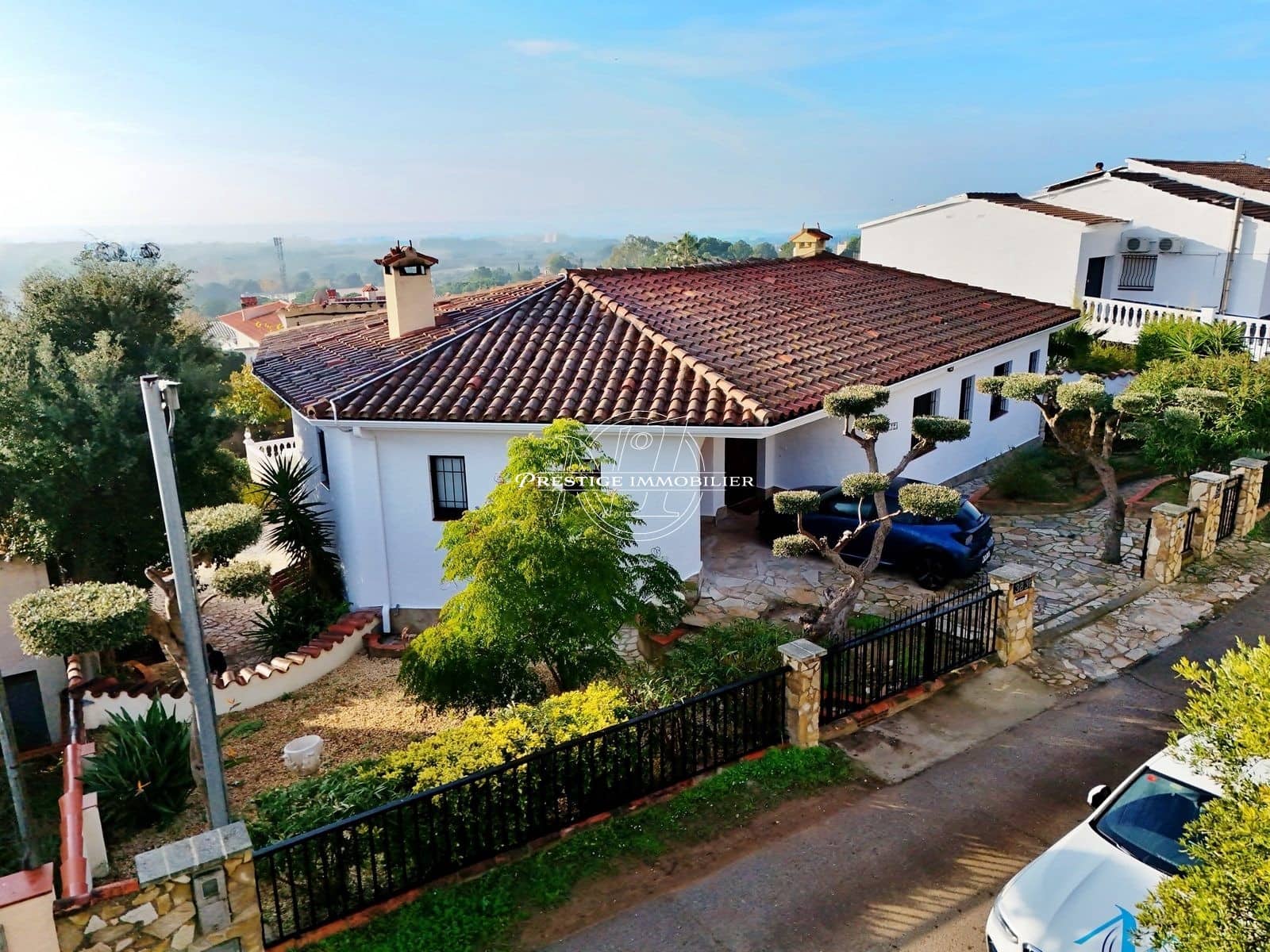 4 Zimmer Villa zu verkaufen in Roses mit Pool - 749.000 € (Ref: 9326430)