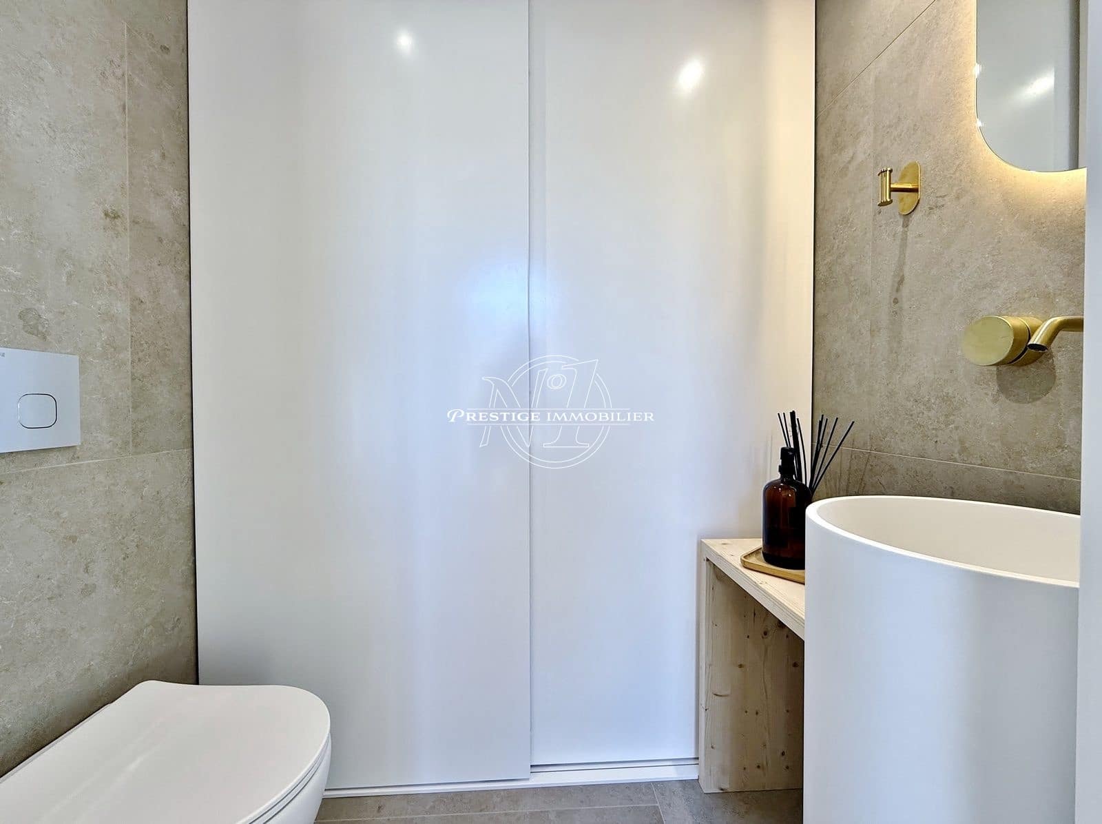4 bedroom Villa for sale in Empuriabrava with pool garage - € 1,890,000 (Ref: 9326432)