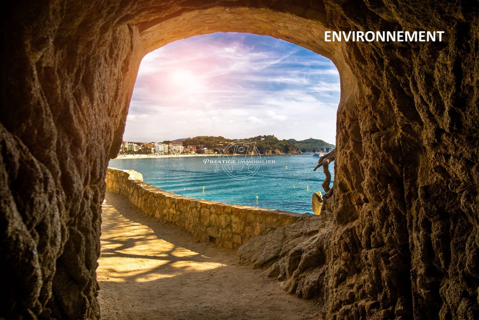 4 bedroom Villa for sale in Lloret de Mar with pool - € 869,500 (Ref: 9341034)