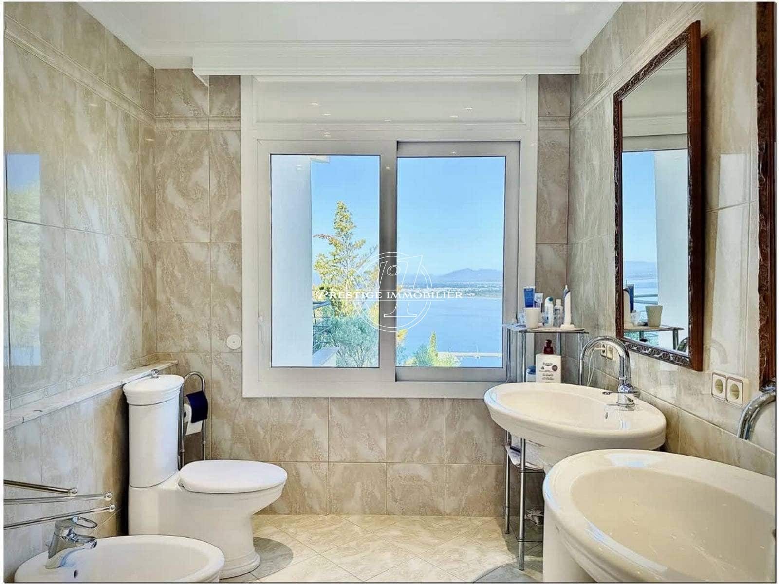 4 sypialnia Willa na sprzedaż w Roses z basenem - 1 357 000 € (Ref: 9341726)