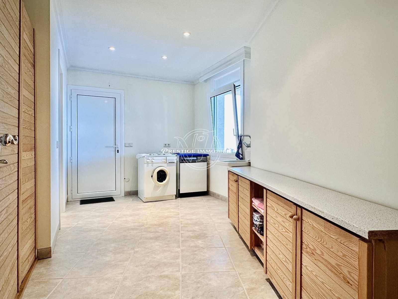 4 sypialnia Willa na sprzedaż w Roses z basenem - 1 357 000 € (Ref: 9341726)