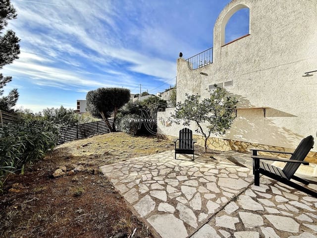 3 bedroom Villa for sale in Roses - € 399,000 (Ref: 9354522)