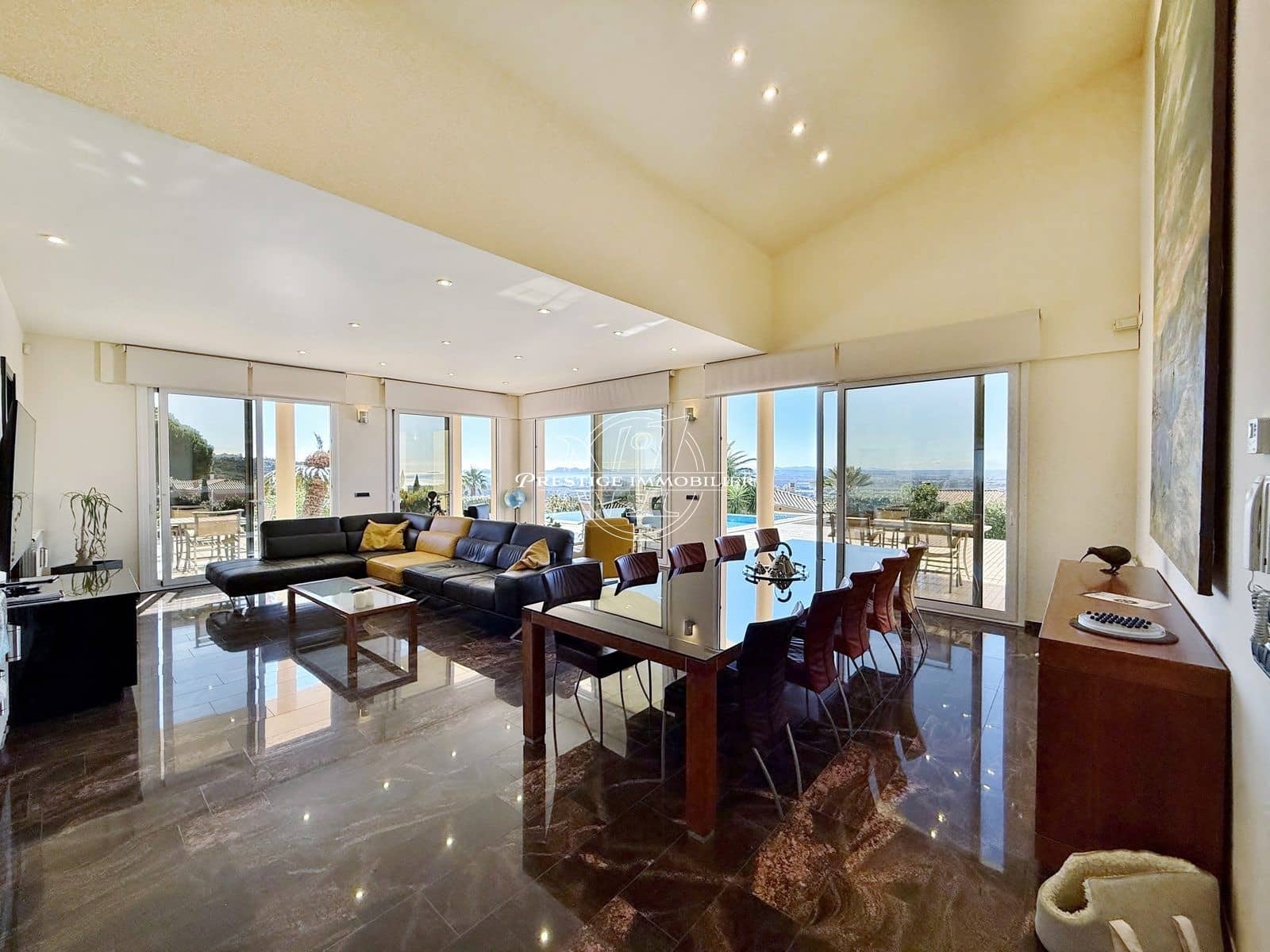 4 slaapkamer Villa te koop in Palau-saverdera met zwembad - € 1.250.000 (Ref: 9362288)