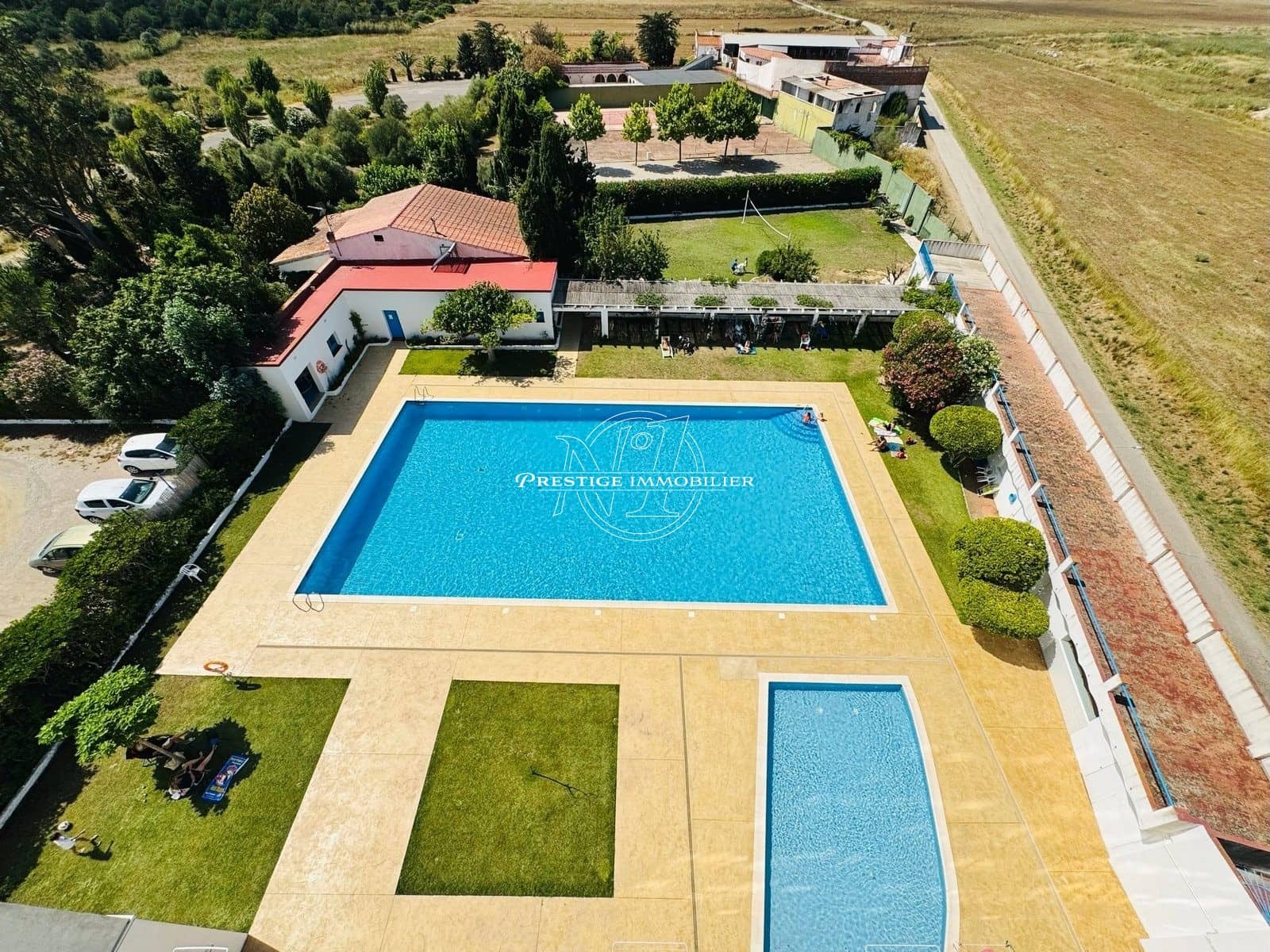 1 bedroom Apartment for sale in Roses with pool - € 129,000 (Ref: 9373927)