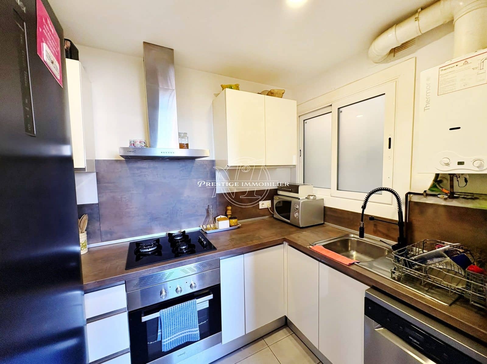 2 bedroom Apartment for sale in Roses - € 275,000 (Ref: 9373930)