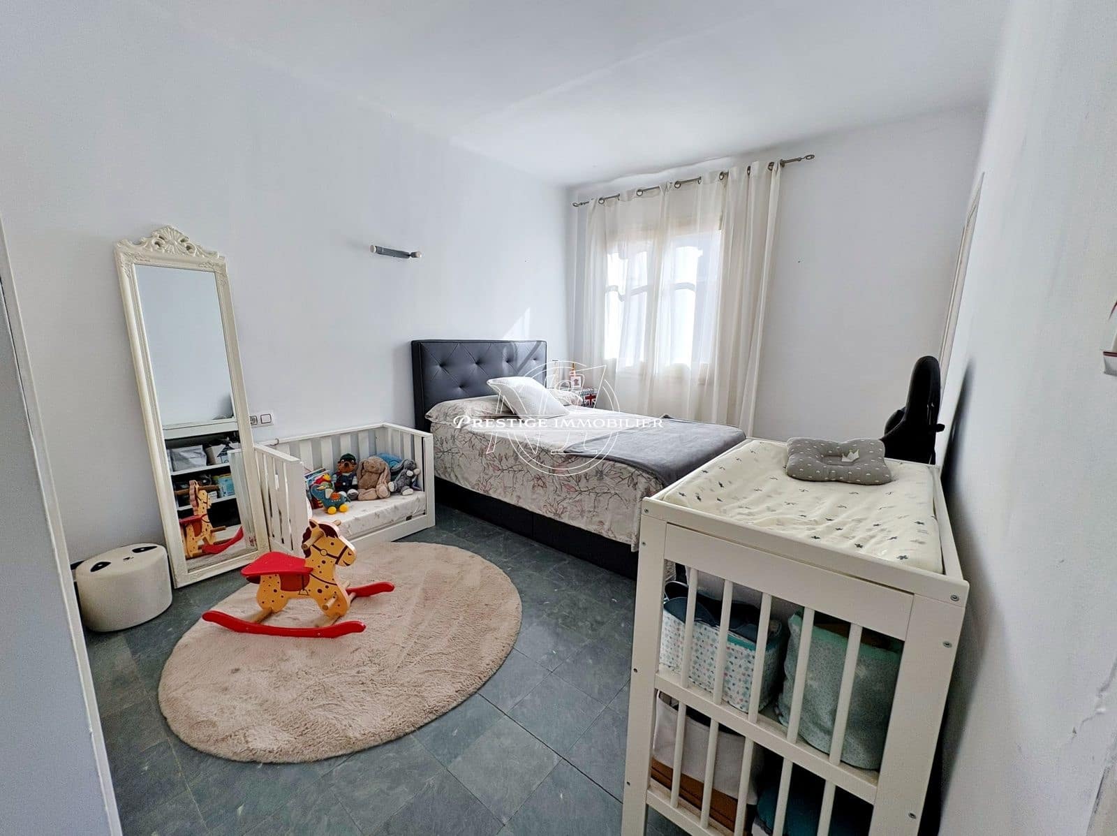 2 bedroom Apartment for sale in Roses - € 275,000 (Ref: 9373930)