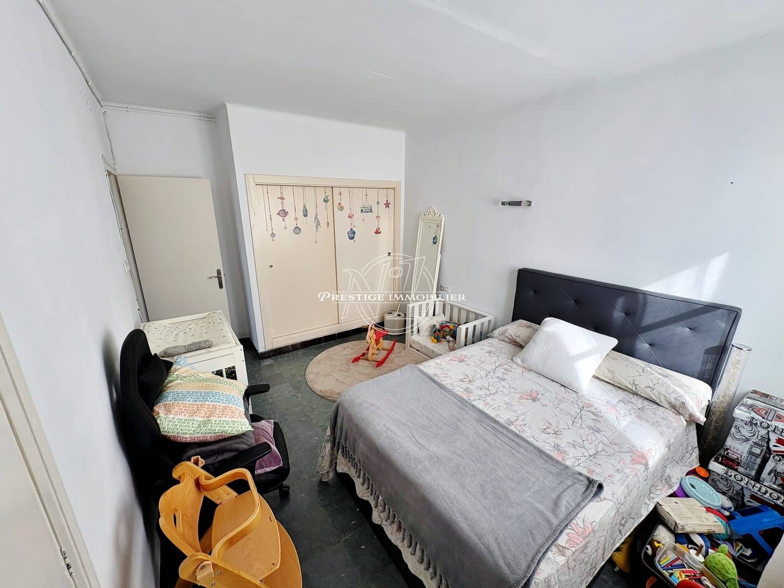 2 bedroom Apartment for sale in Roses - € 275,000 (Ref: 9373930)