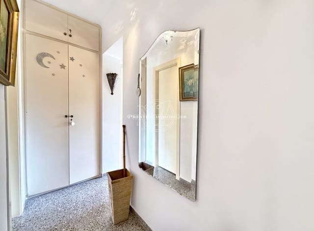 Apartamento de 2 habitaciones en Roses en venta - 189.000 € (Ref: 9373931)