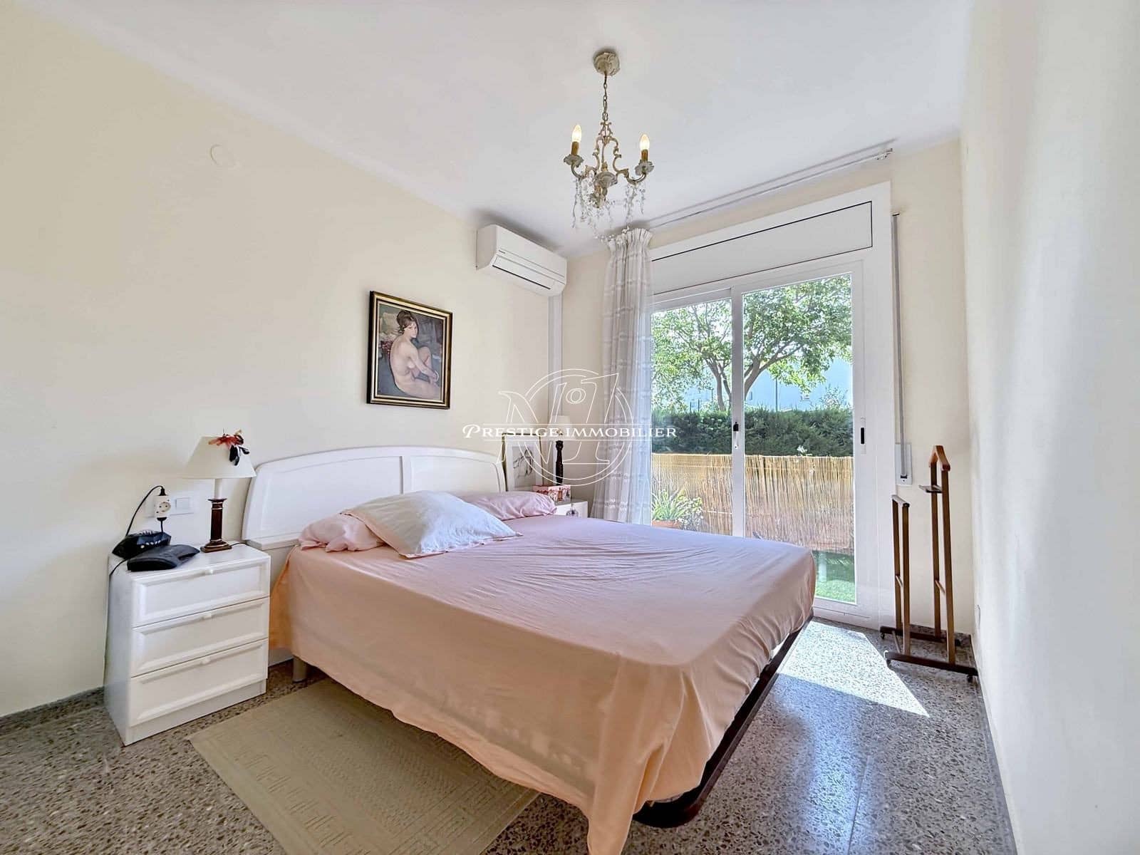 Apartamento de 2 habitaciones en Roses en venta - 189.000 € (Ref: 9373931)