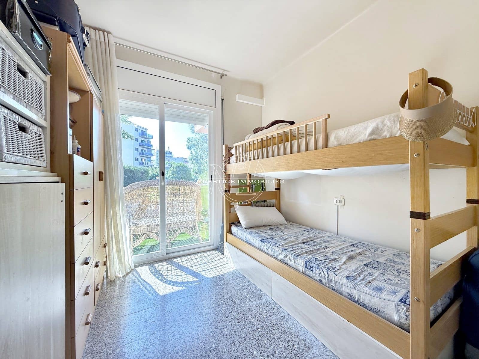 Apartamento de 2 habitaciones en Roses en venta - 189.000 € (Ref: 9373931)