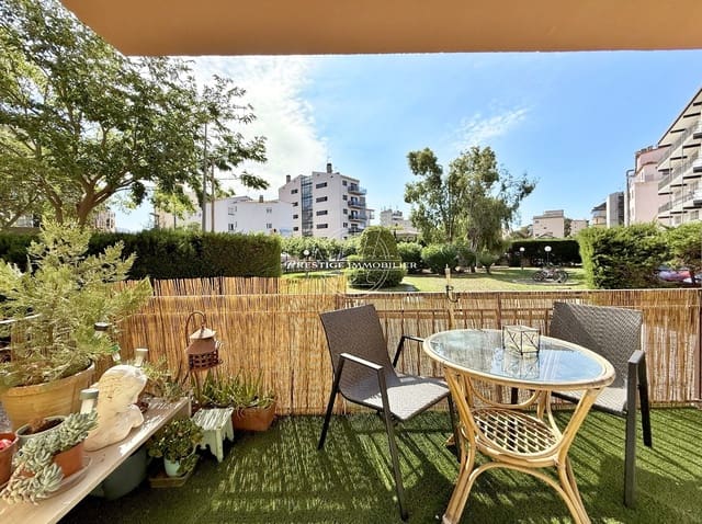 Apartamento de 2 habitaciones en Roses en venta - 189.000 € (Ref: 9373931)