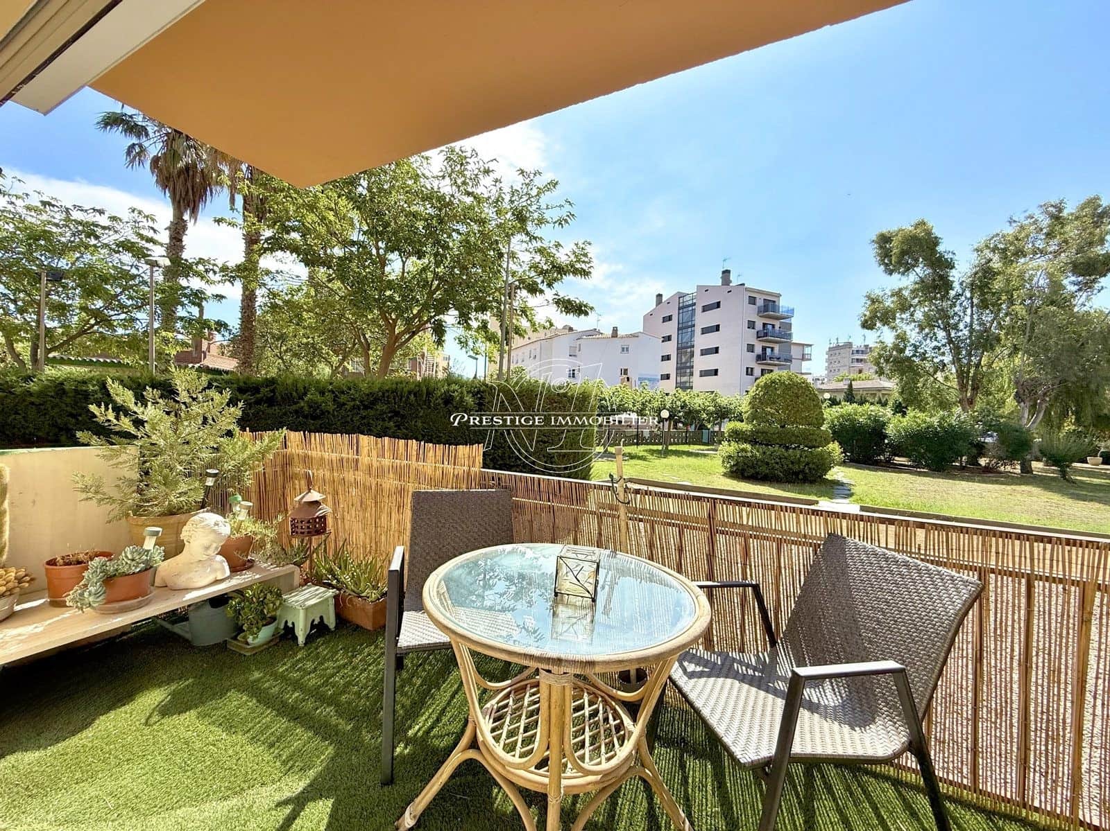 Apartamento de 2 habitaciones en Roses en venta - 189.000 € (Ref: 9373931)