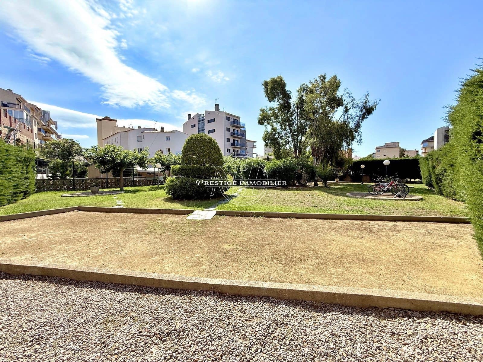 Apartamento de 2 habitaciones en Roses en venta - 189.000 € (Ref: 9373931)