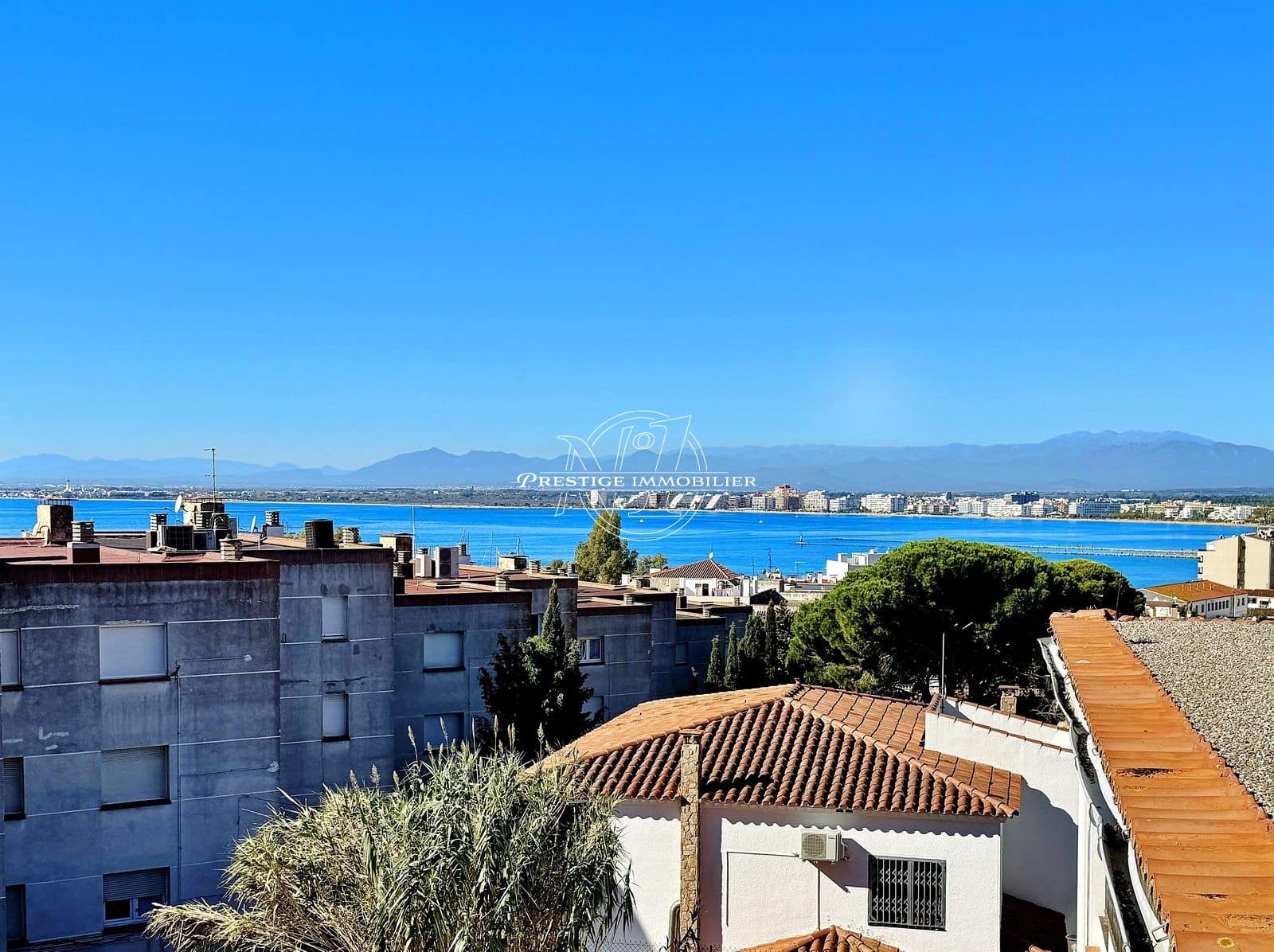 1 chambre Appartement à vendre à Roses - 223 000 € (Ref: 9378269)