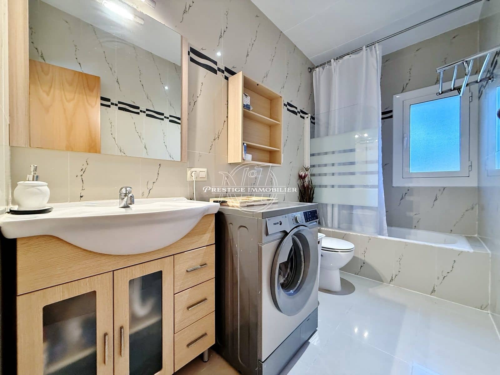 2 bedroom Apartment for sale in Roses - € 179,000 (Ref: 9378270)