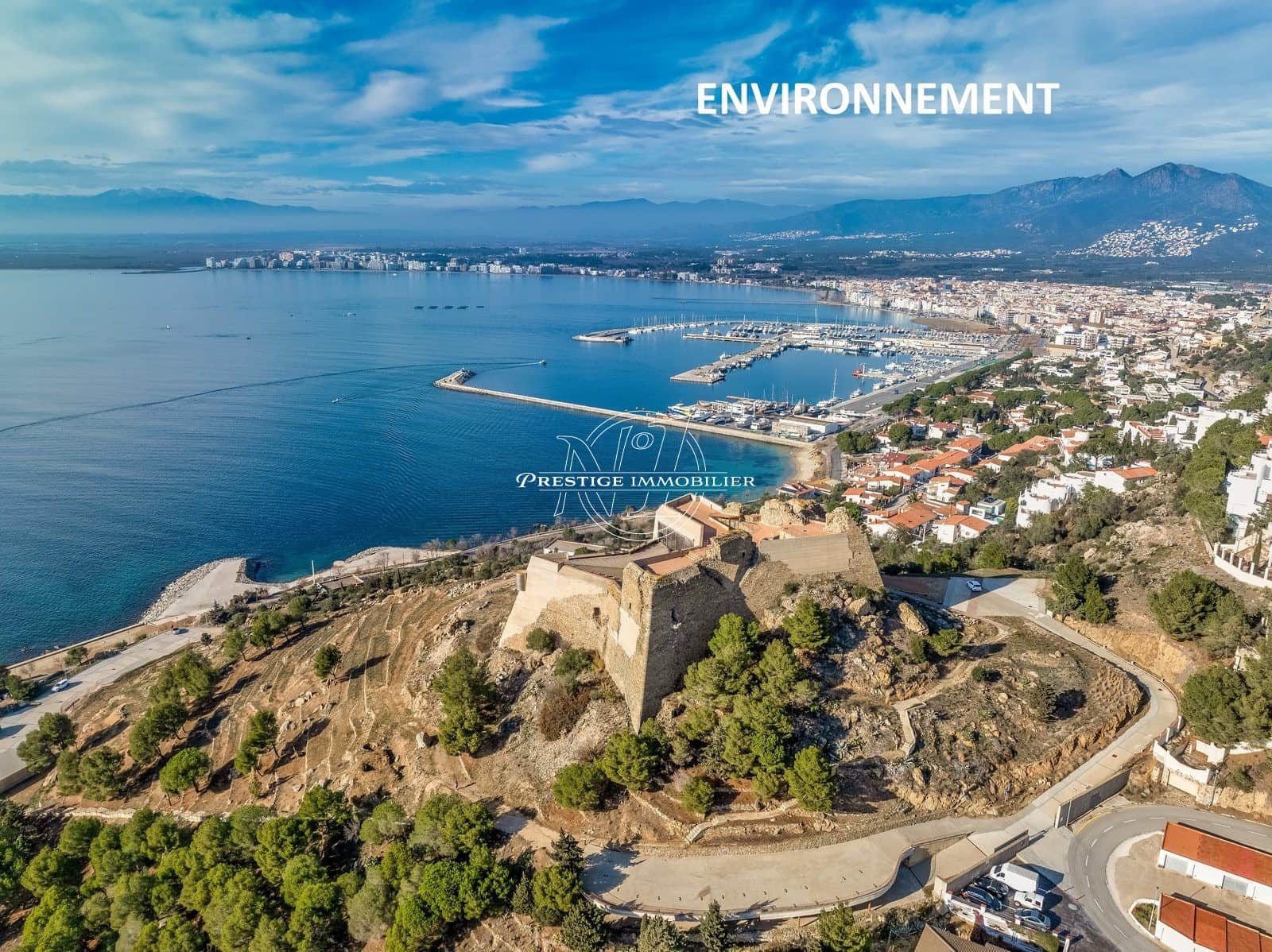 2 bedroom Apartment for sale in Roses - € 179,000 (Ref: 9378270)