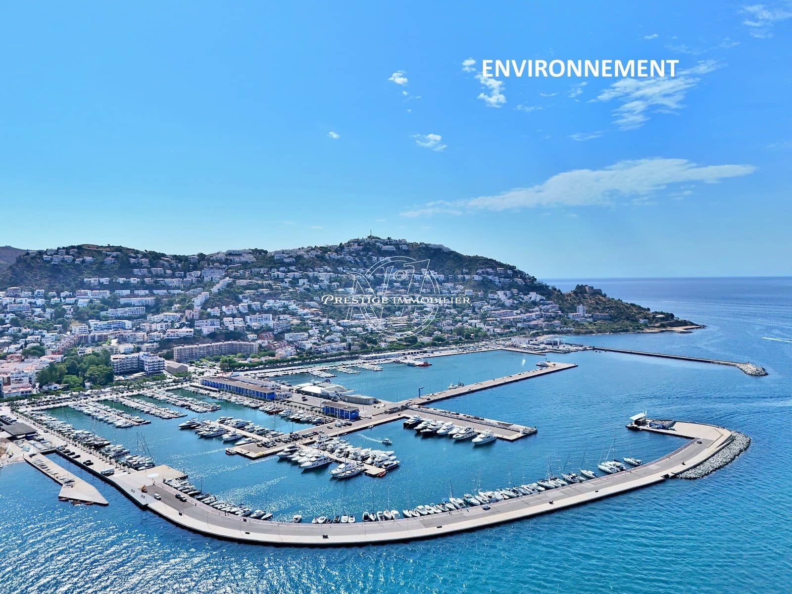 2 bedroom Apartment for sale in Roses - € 179,000 (Ref: 9378270)