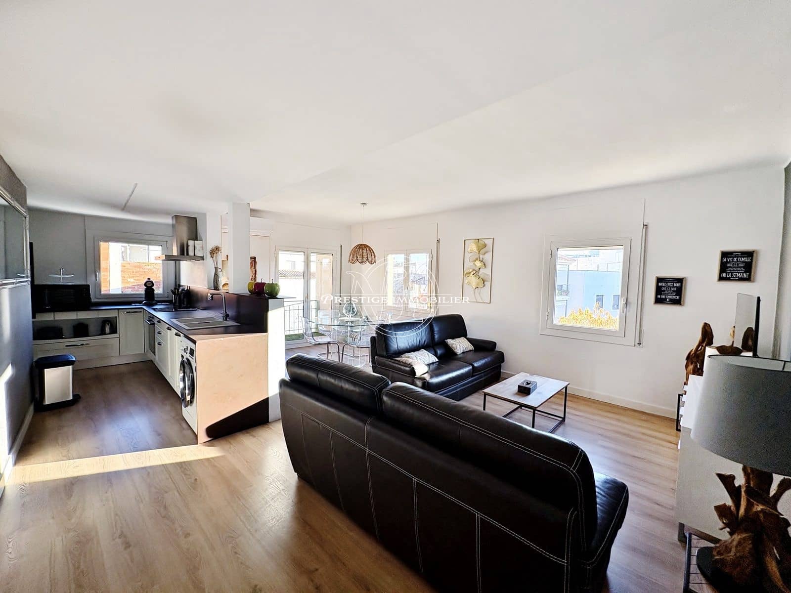 3 bedroom Apartment for sale in Roses - € 259,000 (Ref: 9385555)