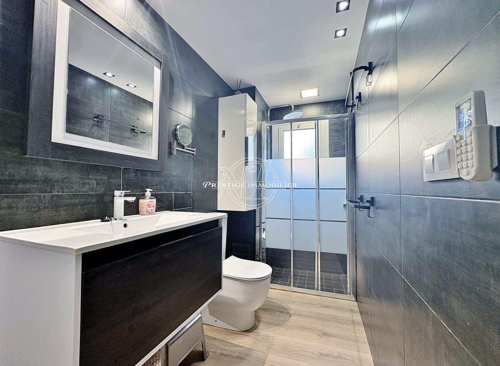 3 bedroom Apartment for sale in Roses - € 259,000 (Ref: 9385555)