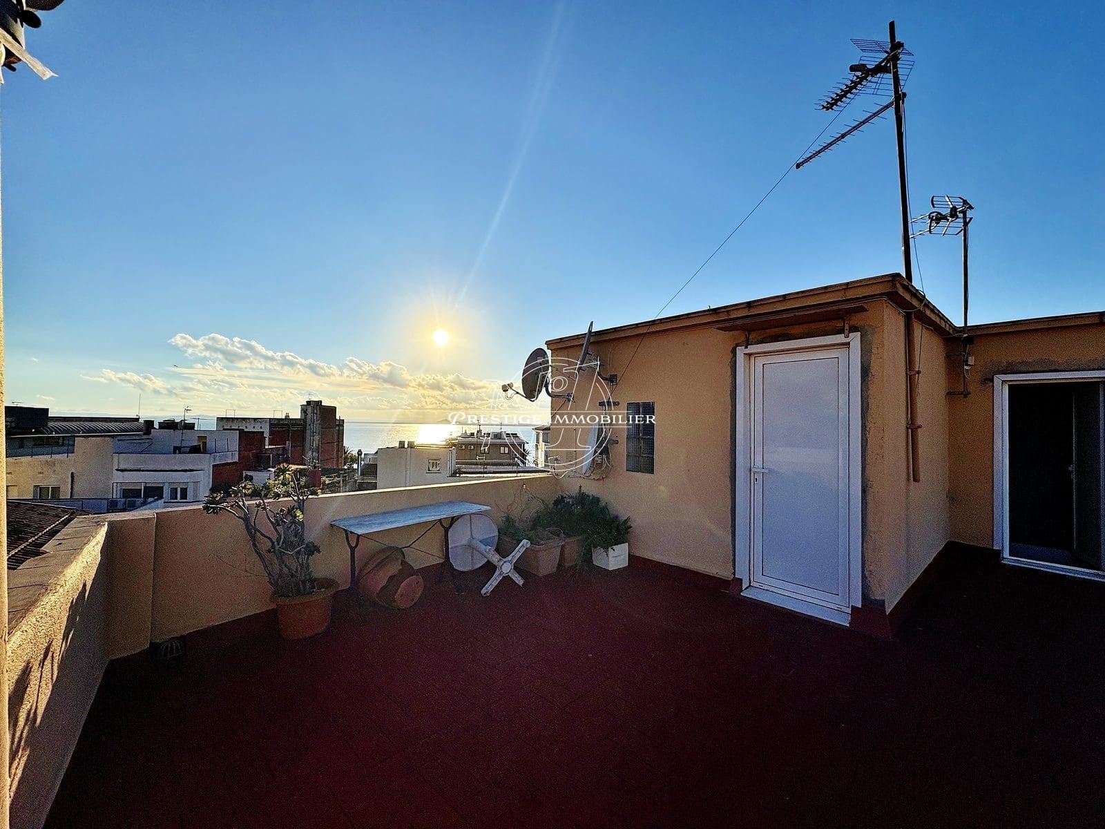 3 bedroom Apartment for sale in Roses - € 259,000 (Ref: 9385555)