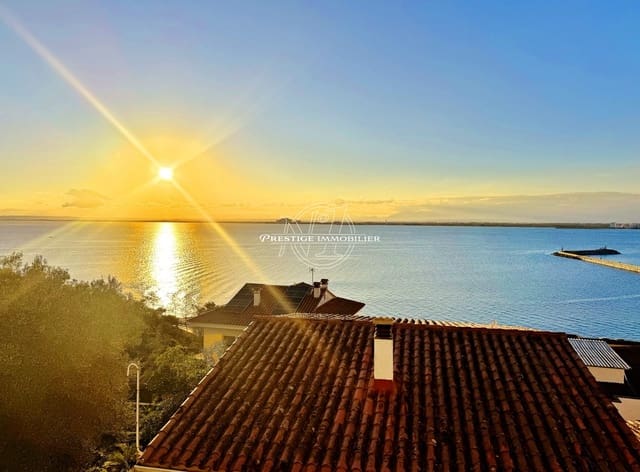 Appartement à vendre à Roses - 161 000 € (Ref: 9385556)